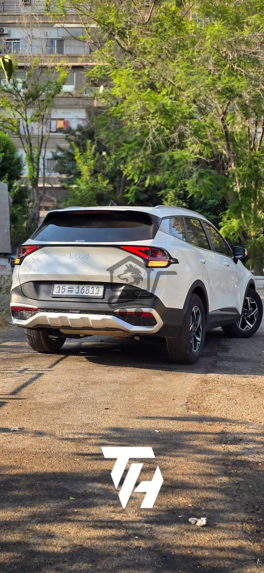 KIA SPORTAGE - الصورة 9
