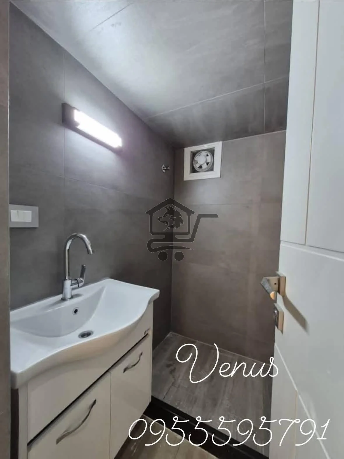 للبيع منزل في ضاحية قدسيا بموقع مميز - الصورة 1