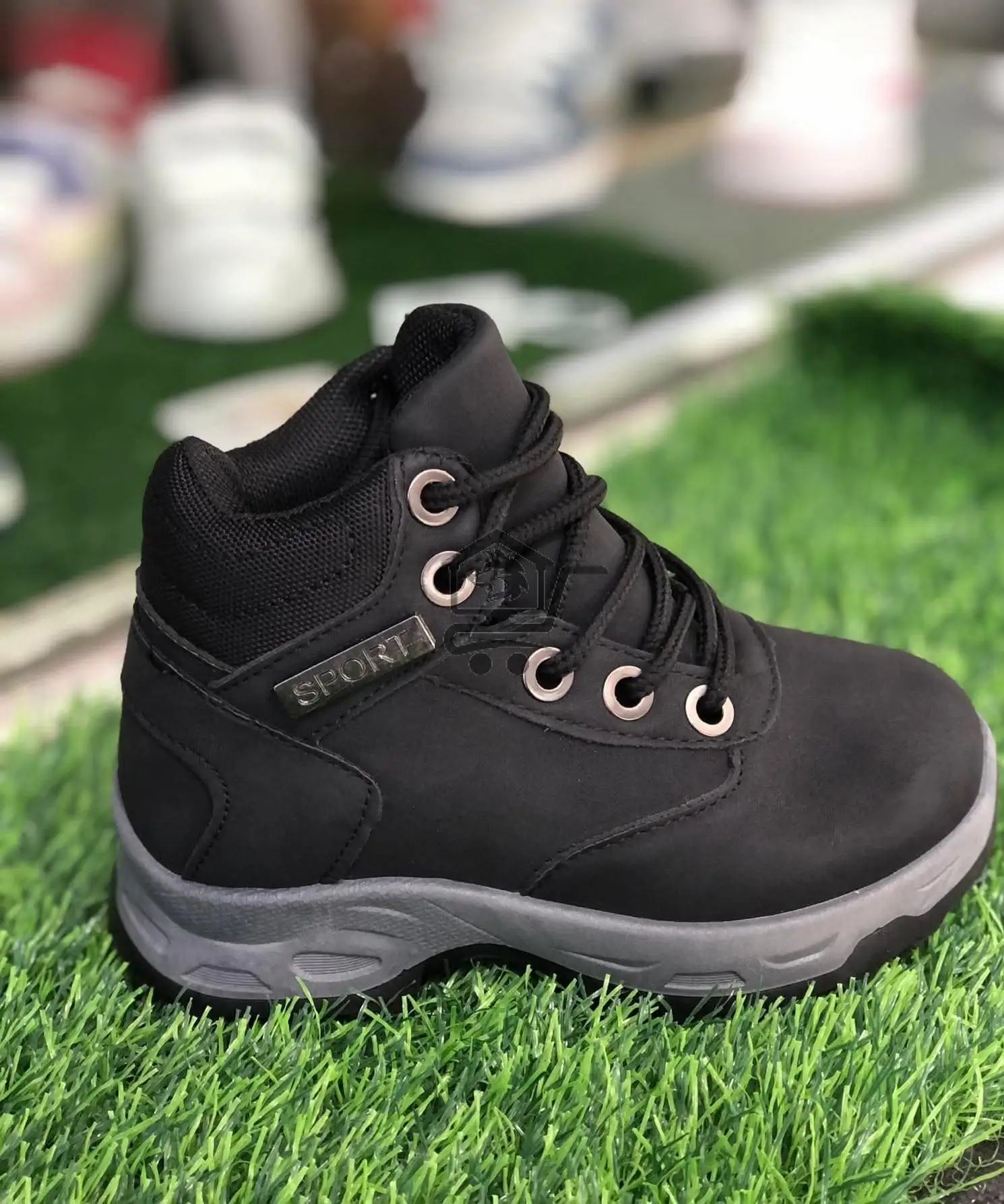 حذاء شتوي ولادي - الصورة 3