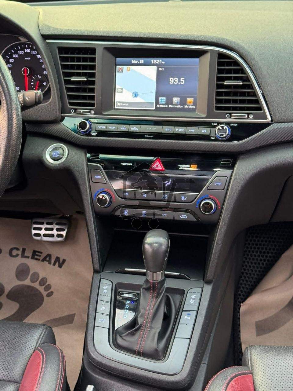 Hyundai Avanti Sport 2017 - الصورة 7