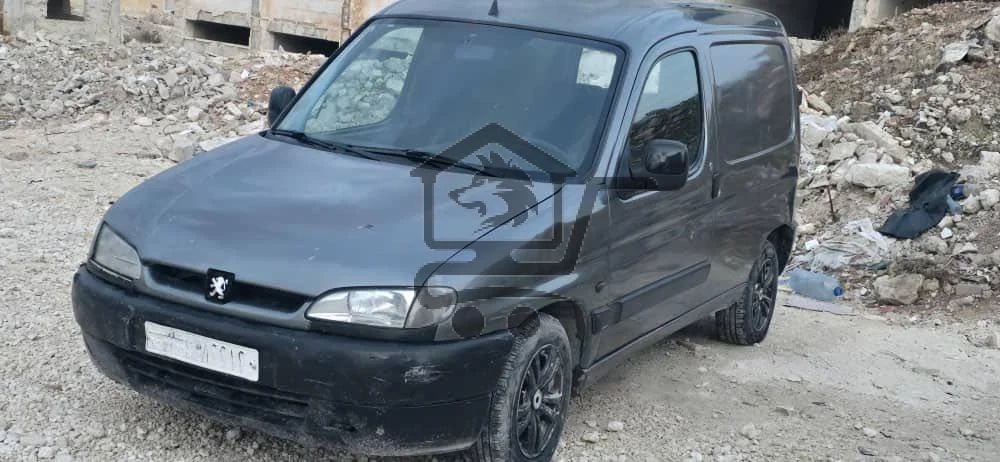 بيكاب بيجو 2000 - الصورة 1