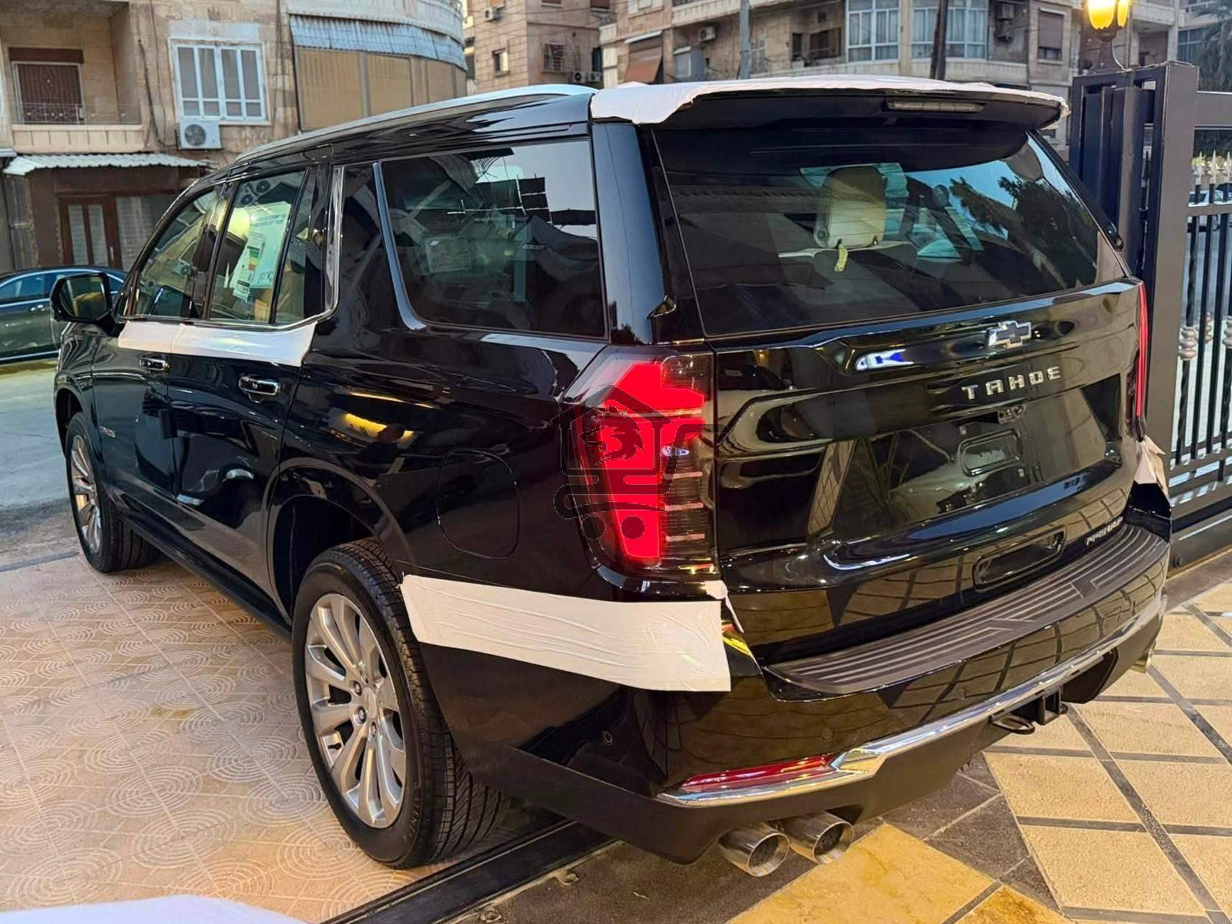 Chevrolet Tahoe Premier - الصورة 4