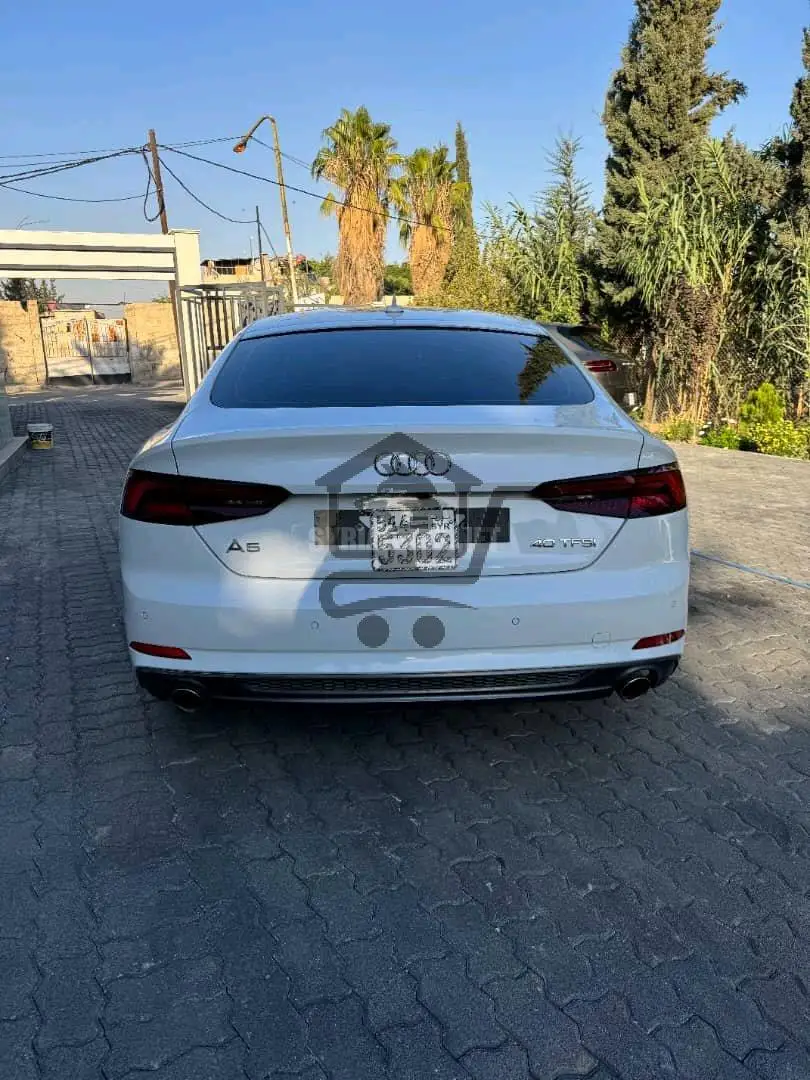 اودي - Audi A5 - الصورة 7