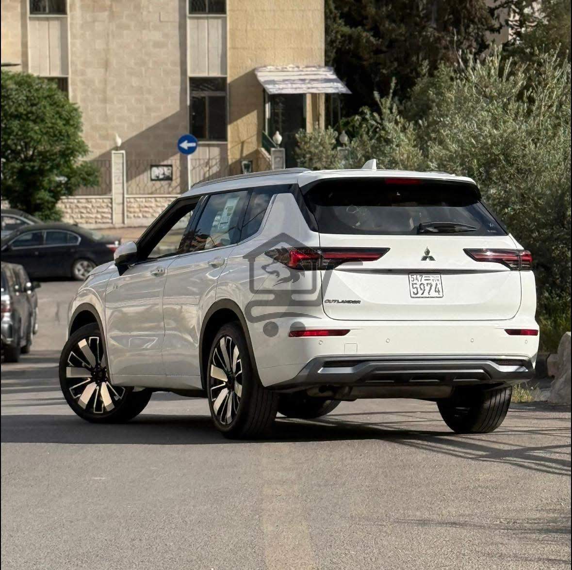 Mitsubishi - الصورة 2