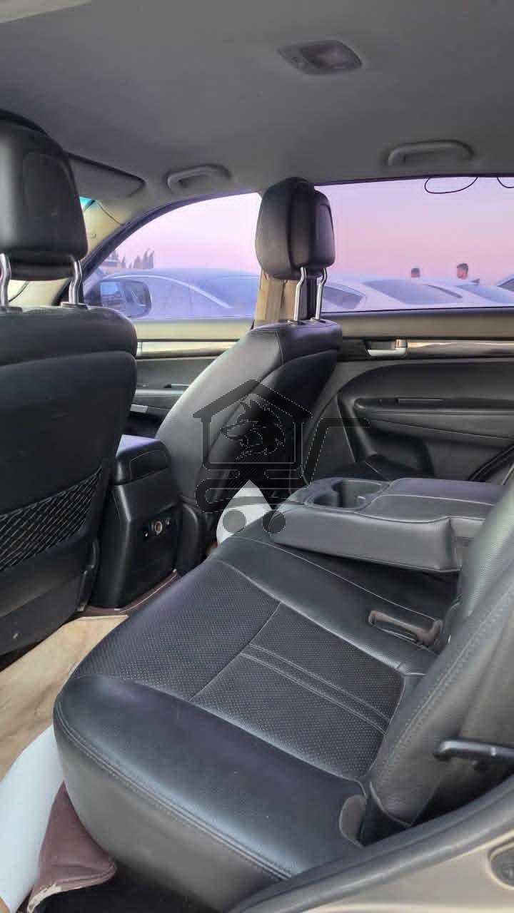 KIA SORENTO - الصورة 4