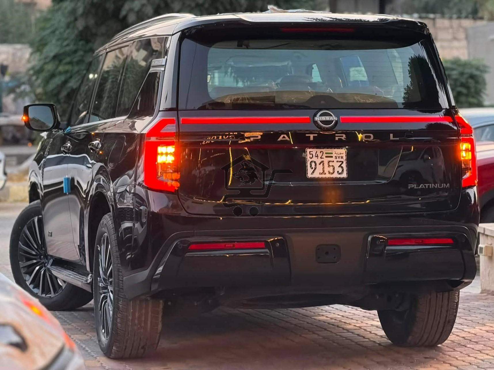 NISSAN PATROL PLATINUM - الصورة 2