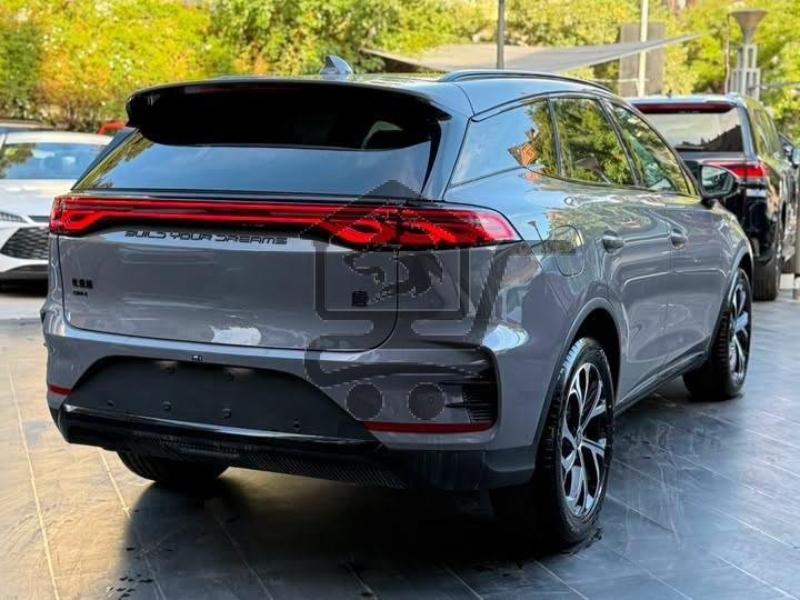 BYD Tang 2025 - الصورة 2