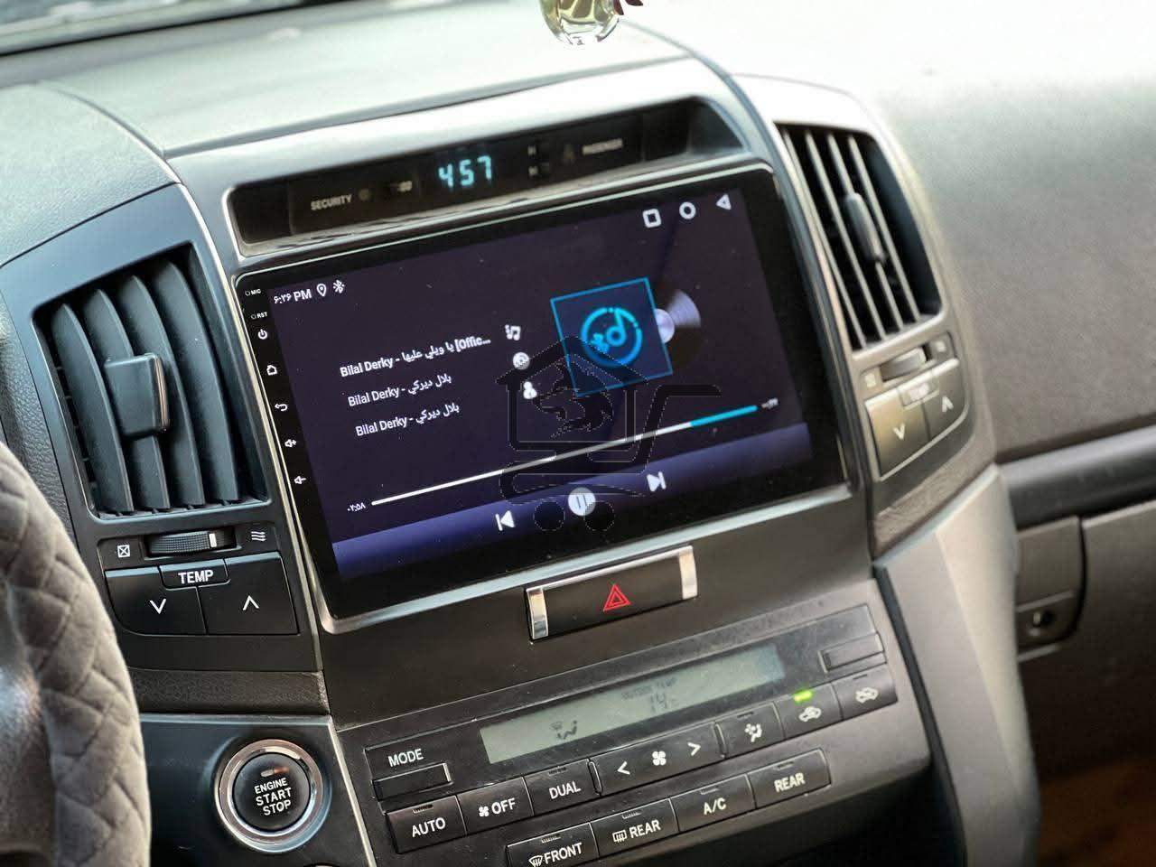 Toyota Land  Cruiser GXR - الصورة 9