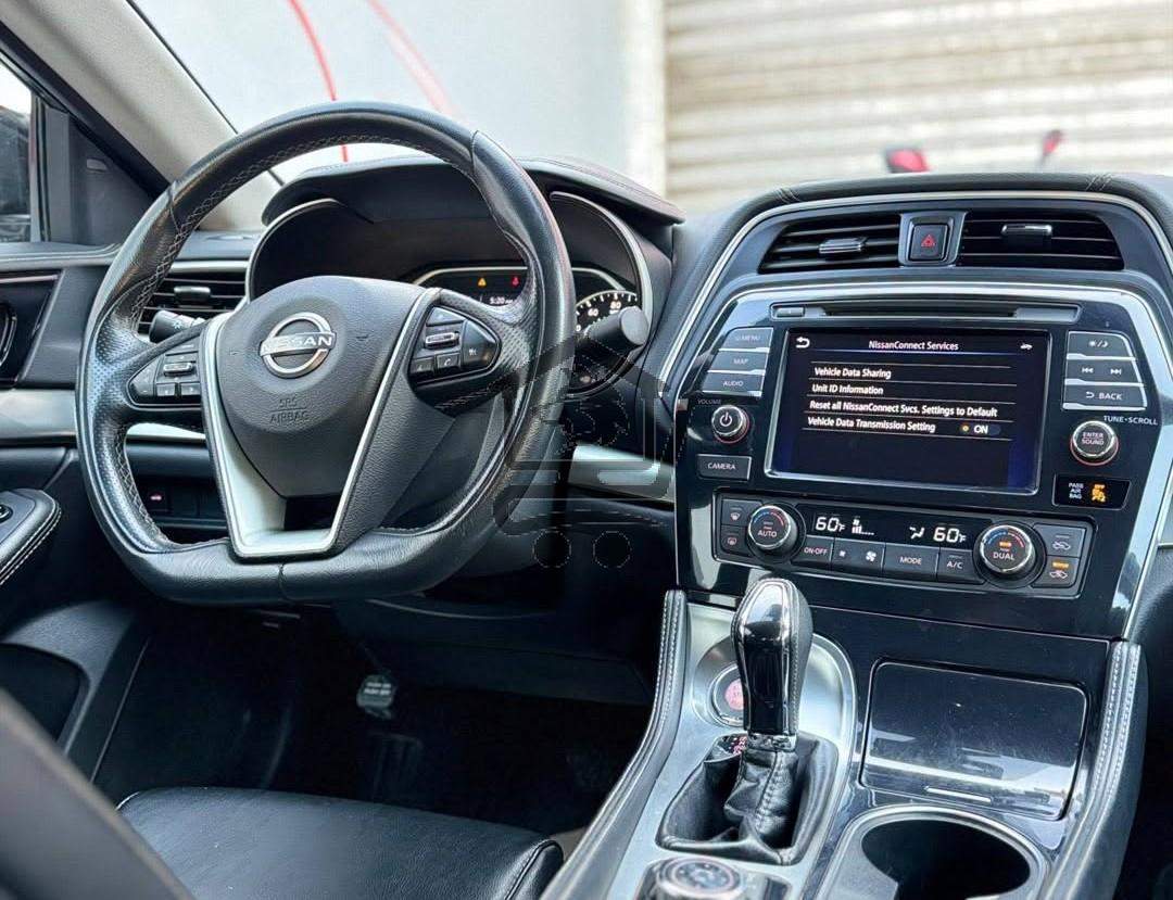Nissan Maxima SV 2023 - الصورة 7