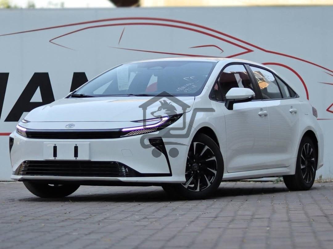 Toyota Corolla Hybrid - الصورة 1