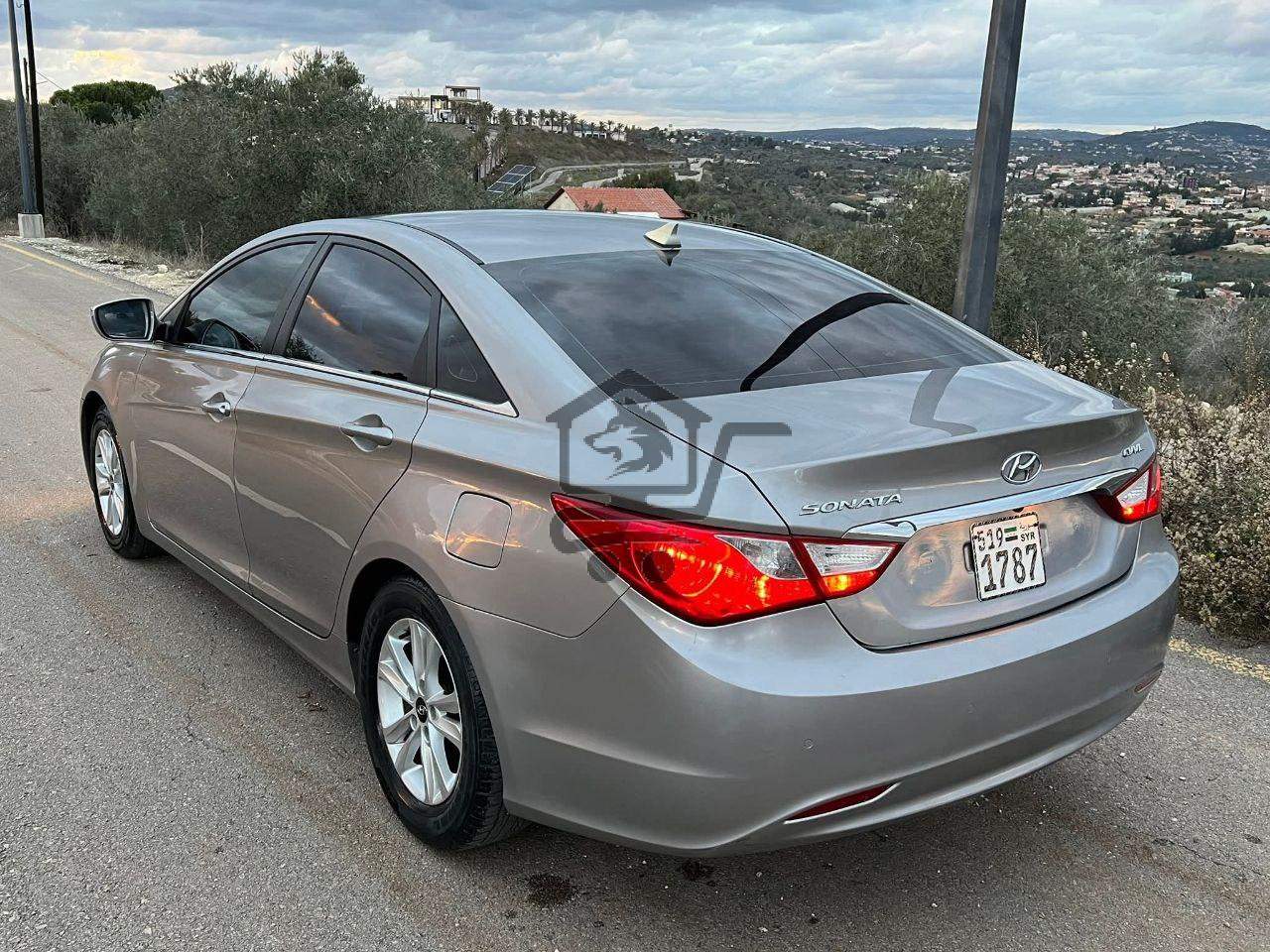 HUYNDAI SONATA 2012 - الصورة 4