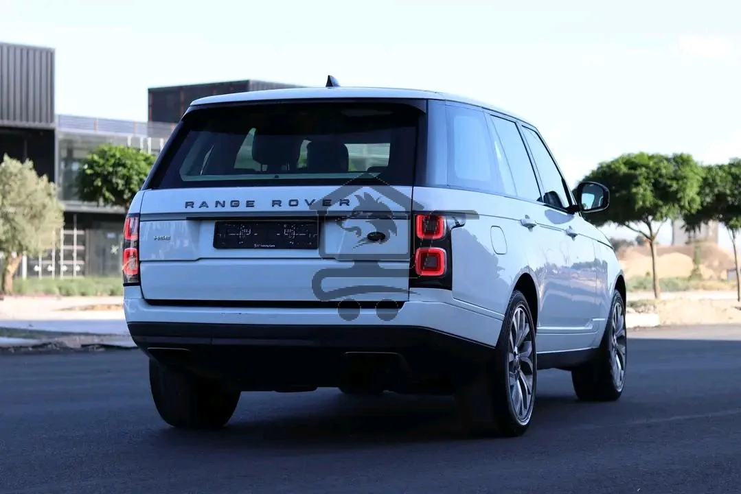 Range Rover Vogue HSE - الصورة 2
