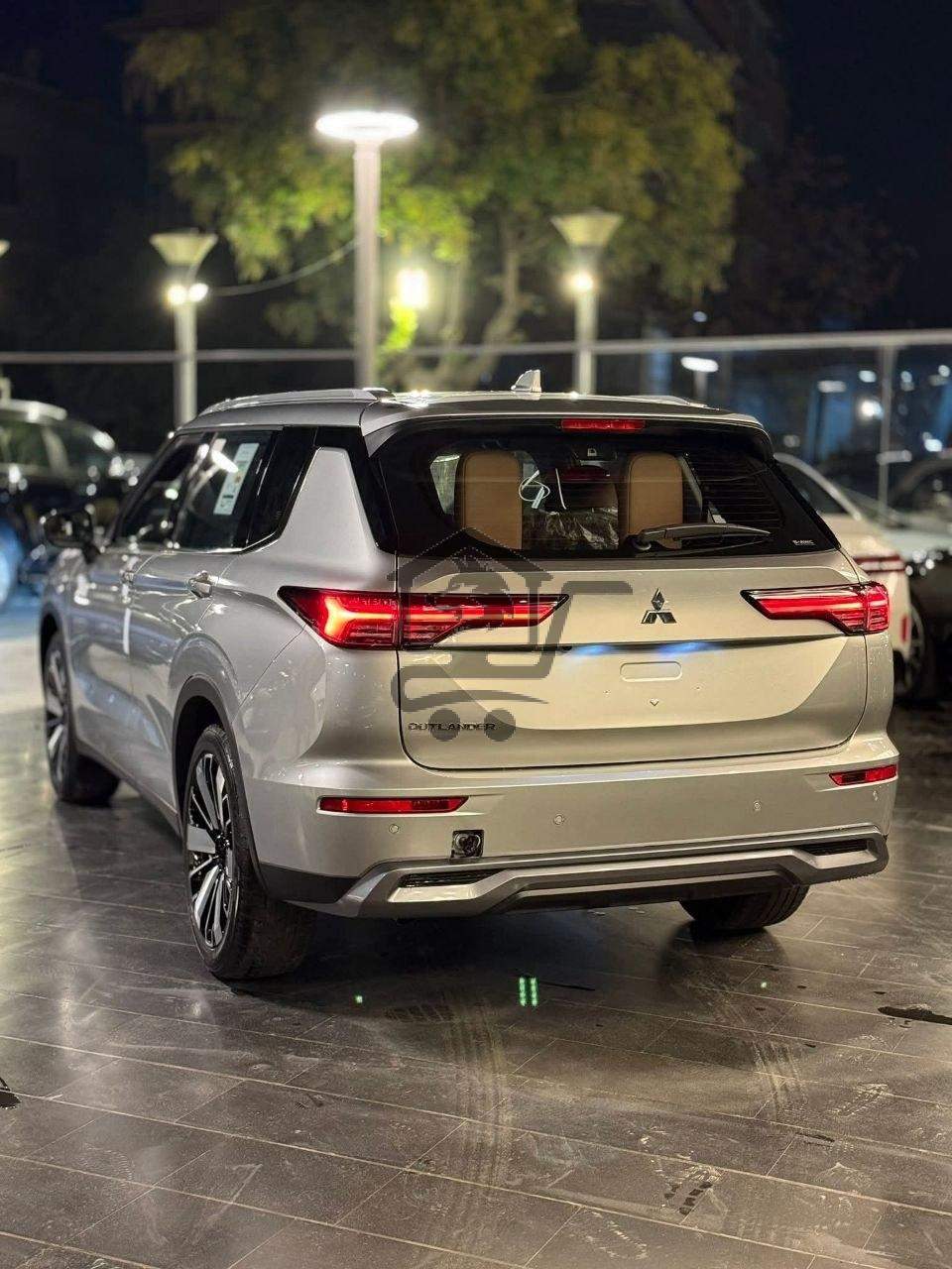 Mitsubishi Outlander 2026 - الصورة 2