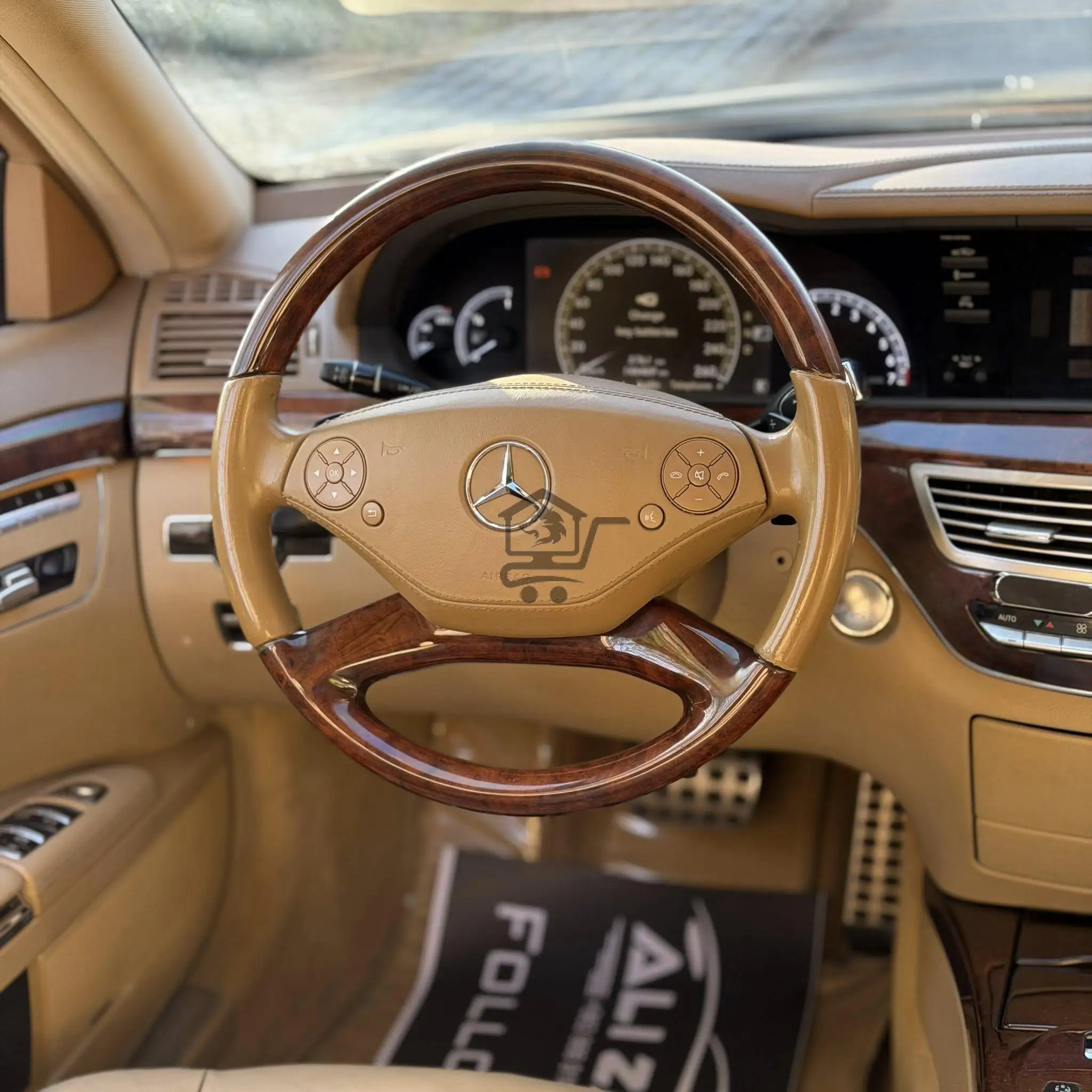 Mercedes-Benz S350 - الصورة 2