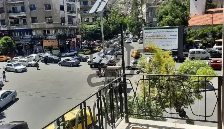 بيت للبيع – الجسر الأبيض، مقابل الجامع - الصورة 1