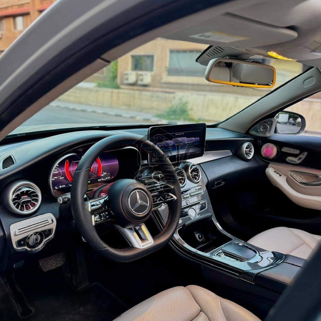 Mercedes C300 2015 - الصورة 6