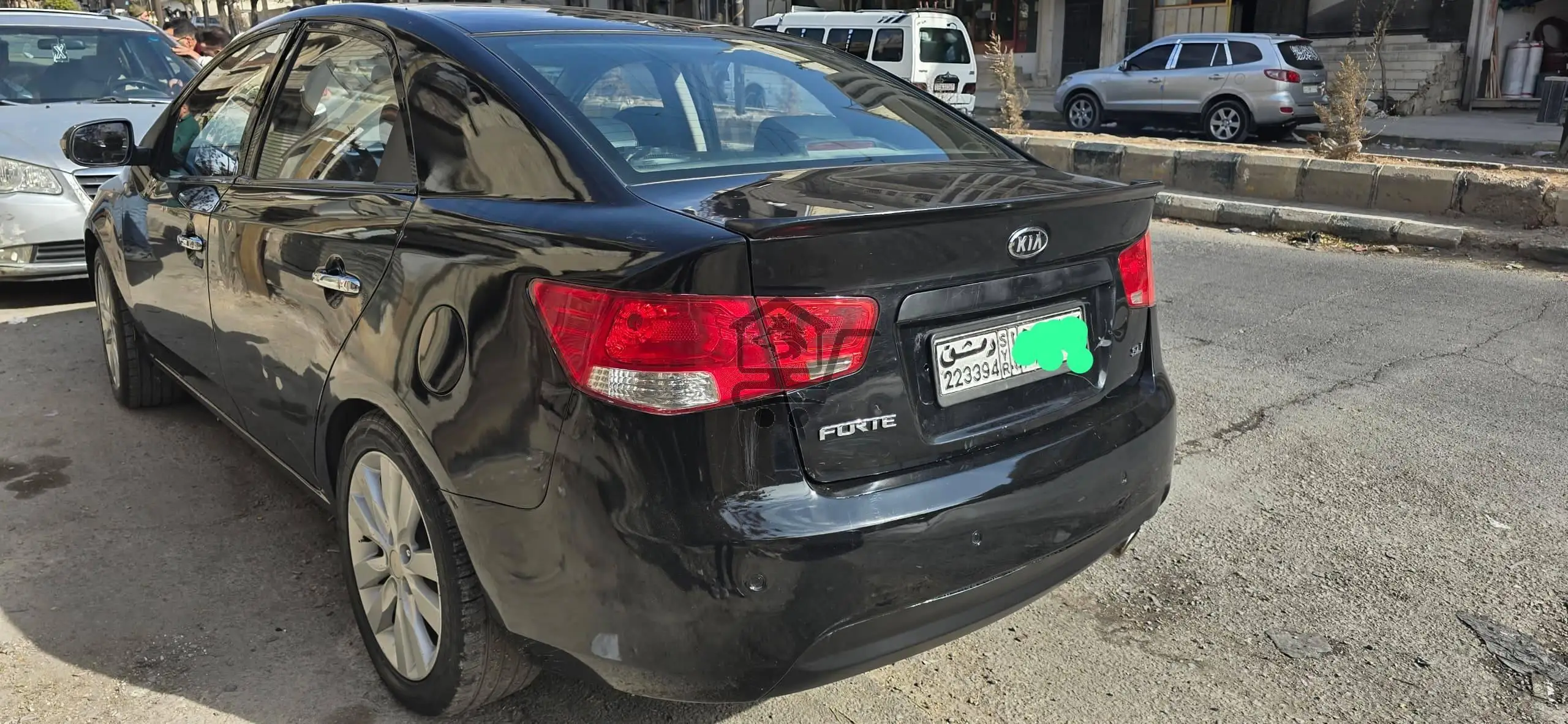 كيا فورتي 2010 - الصورة 7