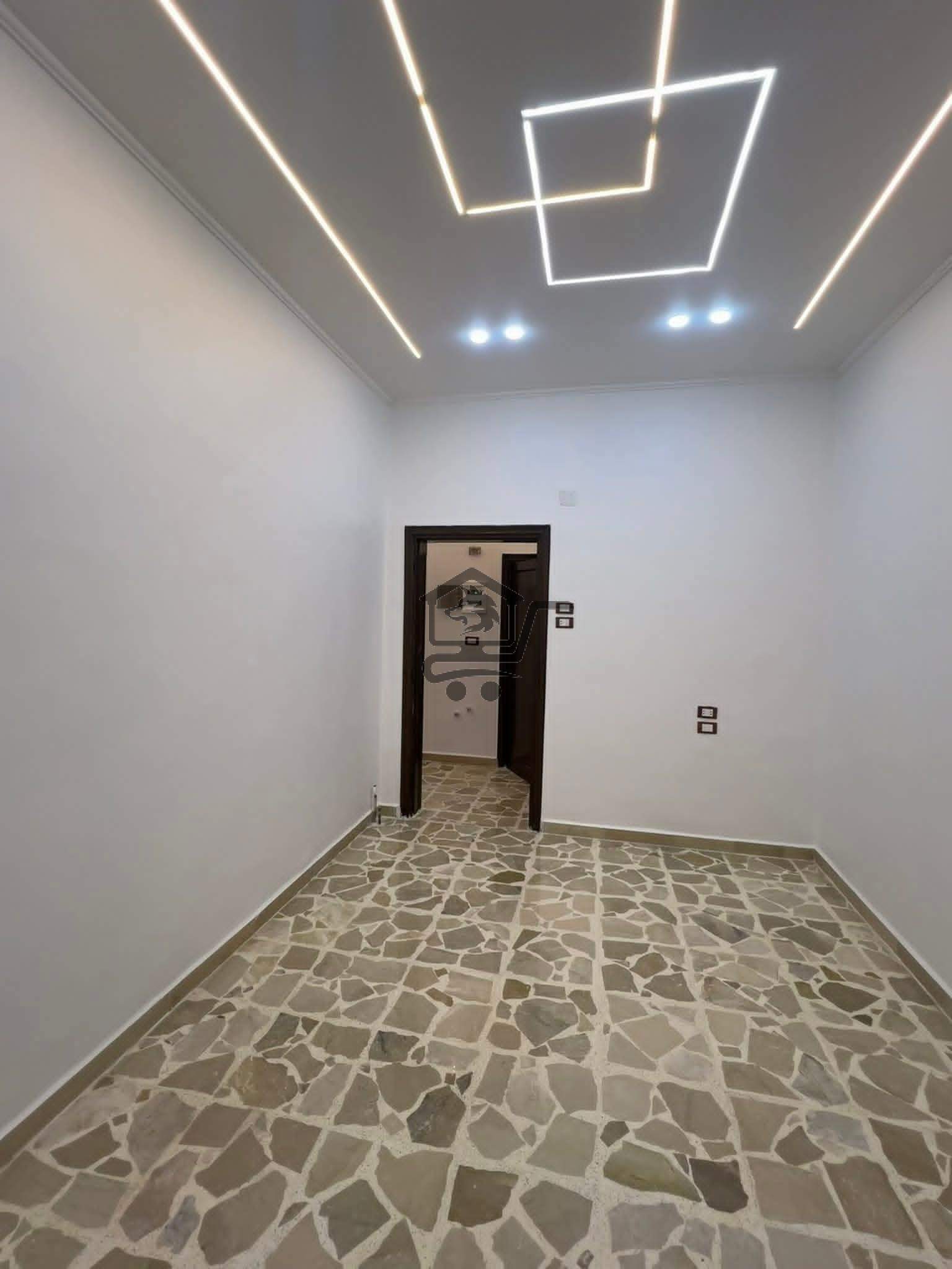 منزل في الإذاعة - الصورة 8