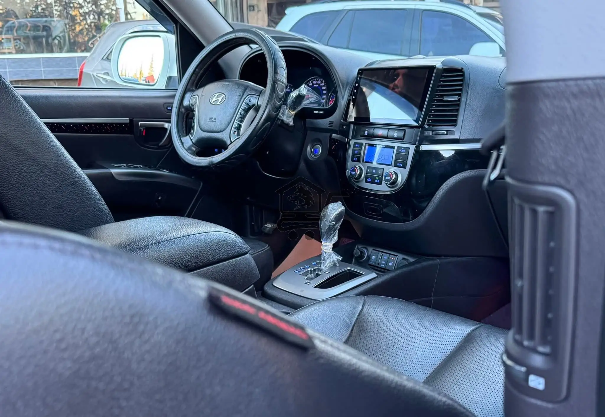 هونداي سنتافي 2012 - الصورة 3