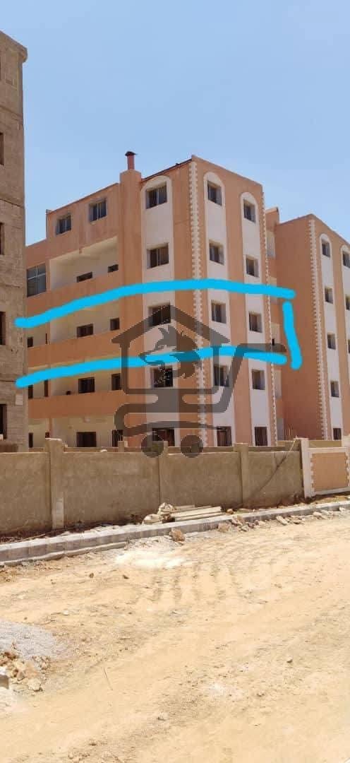 شقة بإكساء وخدمات جيدة - الصورة 8