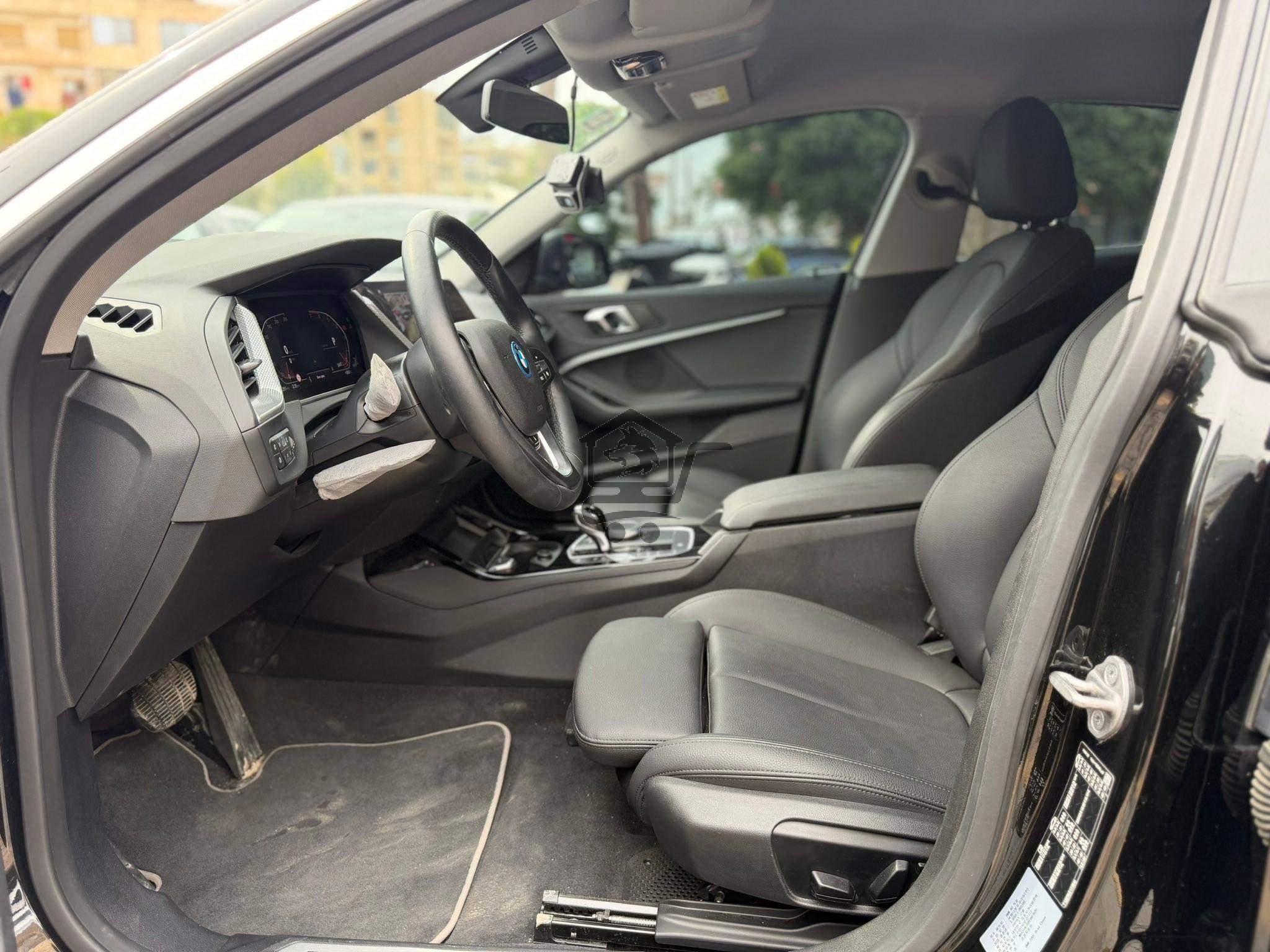 BMW 220i 2024 - الصورة 5