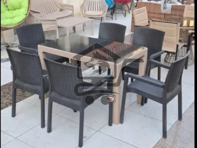 طاولة +كراسي - الصورة 2