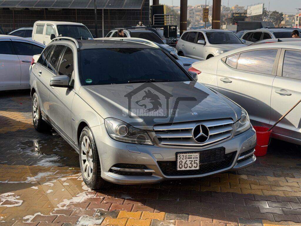 مرسيدس بينز - Mercedes benz C 220 - الصورة 1