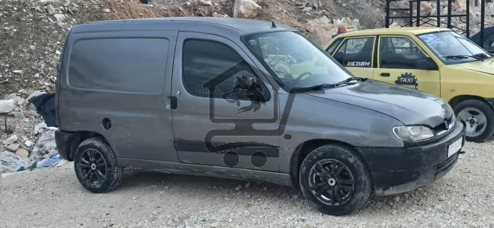 بيكاب بيجو 2000 - الصورة 2