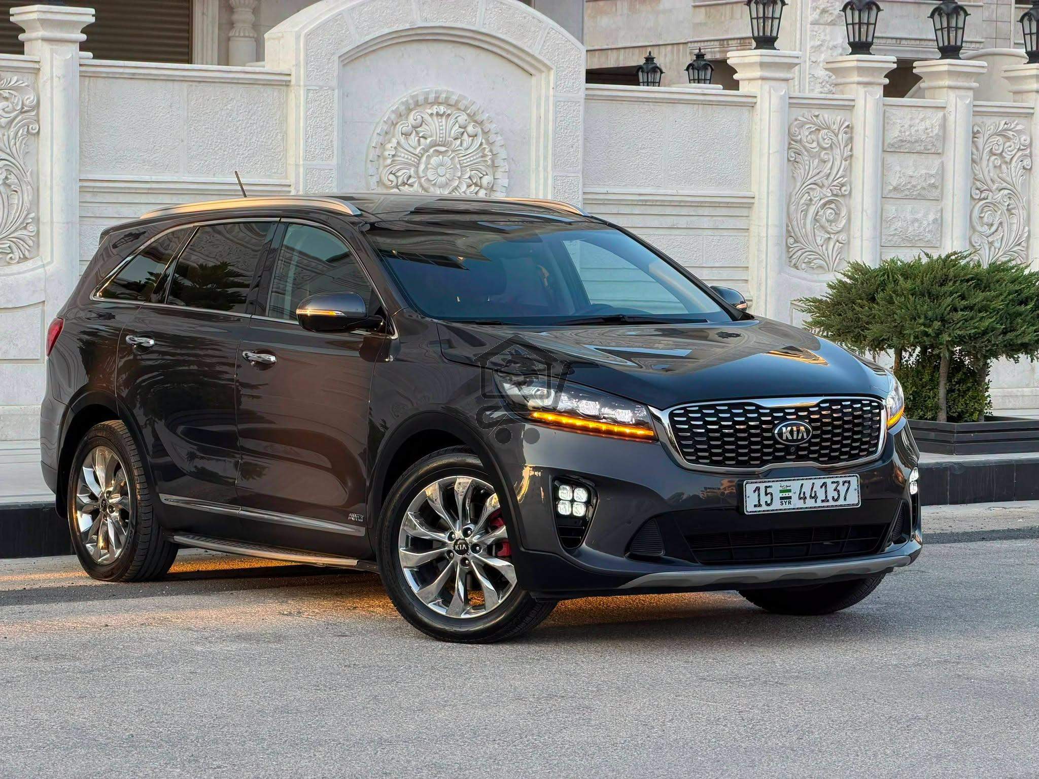Kia Sorento GT-Line - الصورة 3