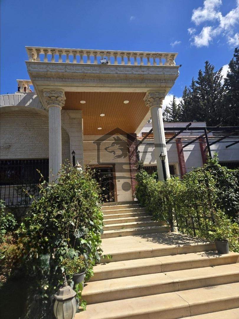 فيلا رائعة - الصورة 2