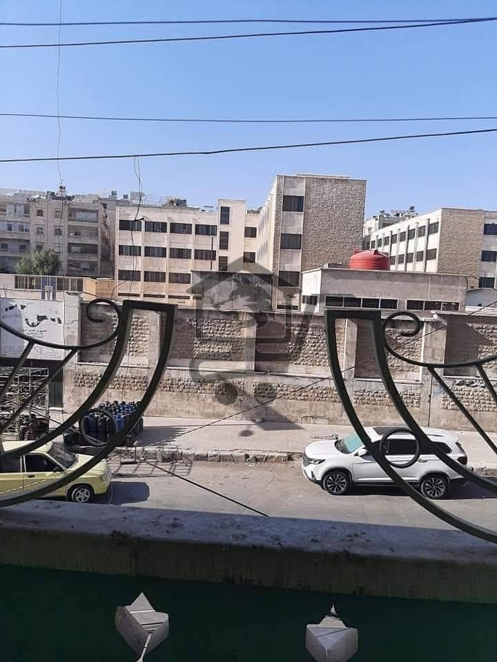 شقة للإيجار بموقع جيد - الصورة 2