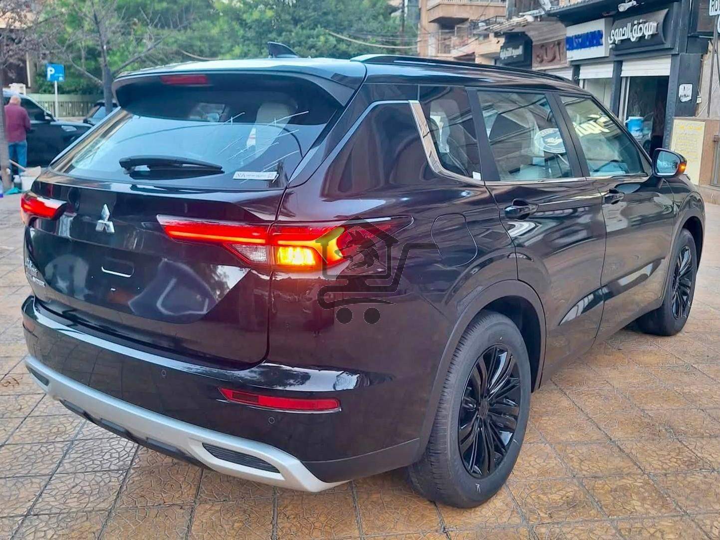 Mitsubishi Outlander Premier Edition - الصورة 2