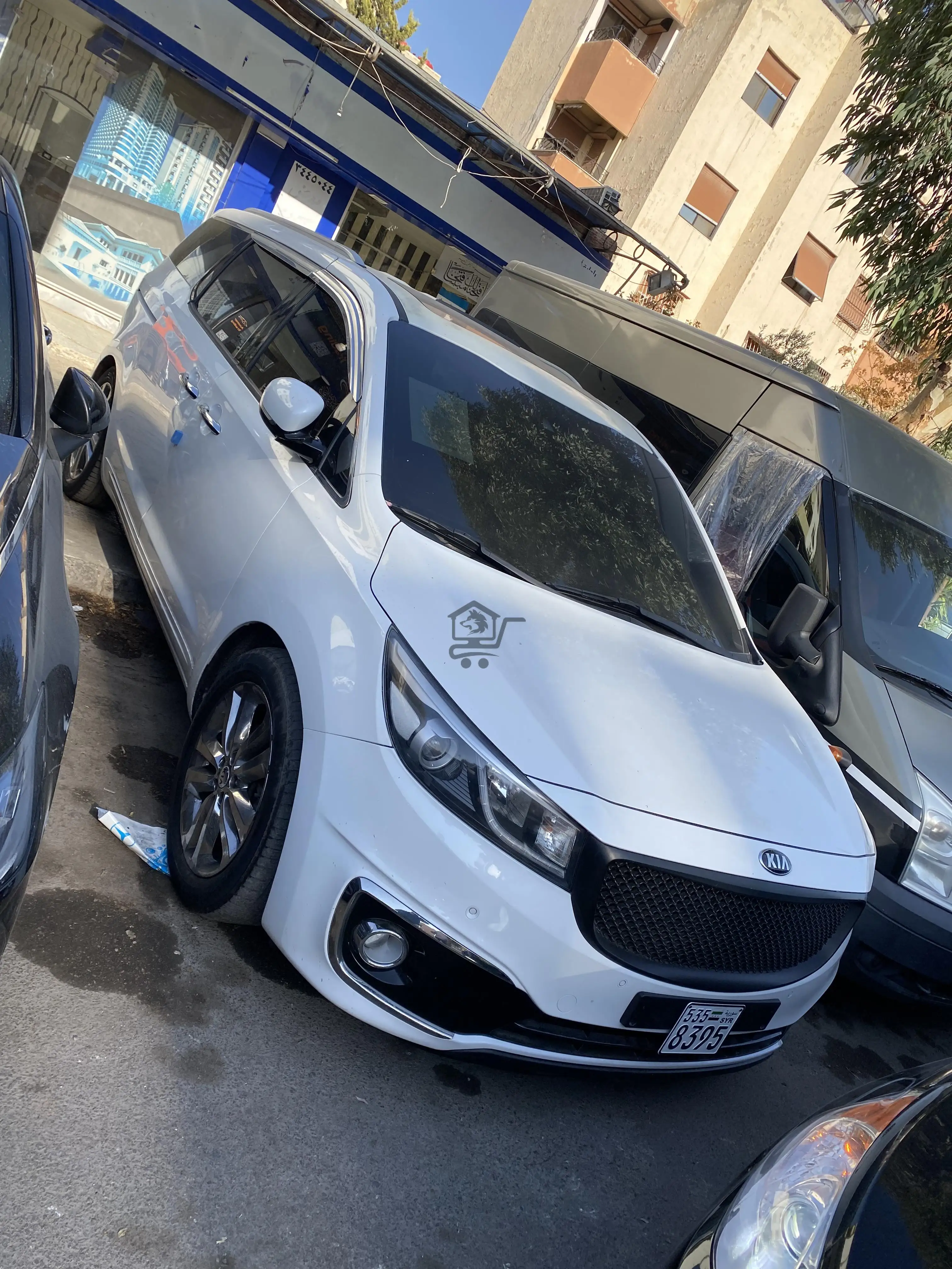 Kia كرنفال - الصورة 1