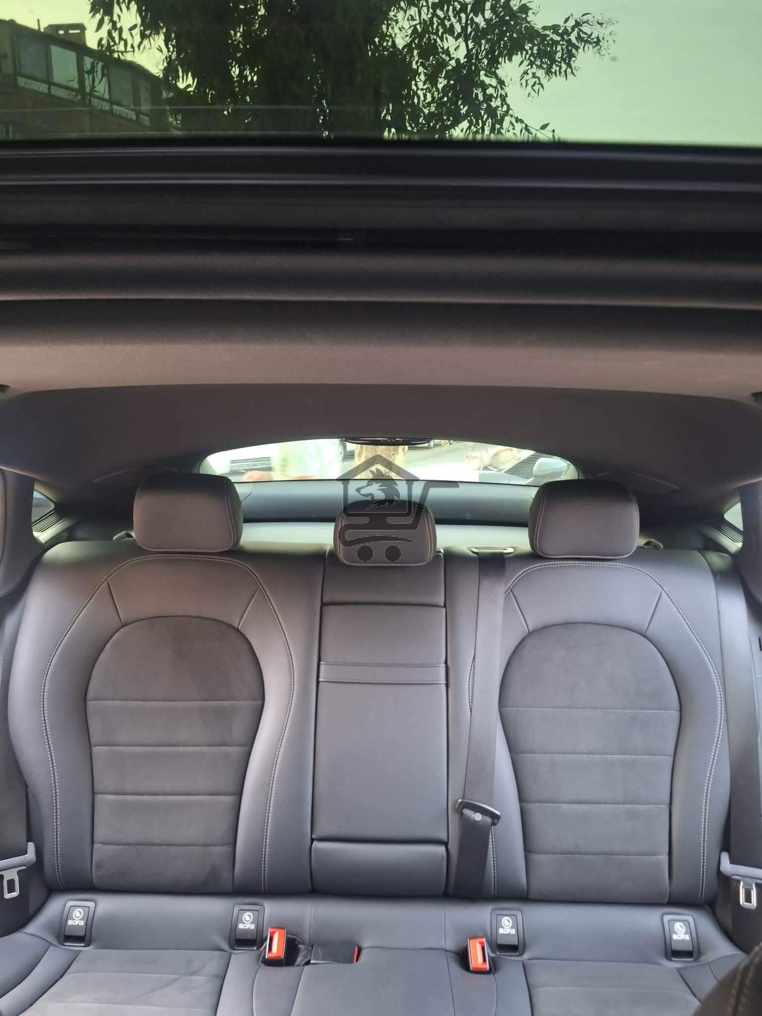 Mercedes GLC 300 - الصورة 4