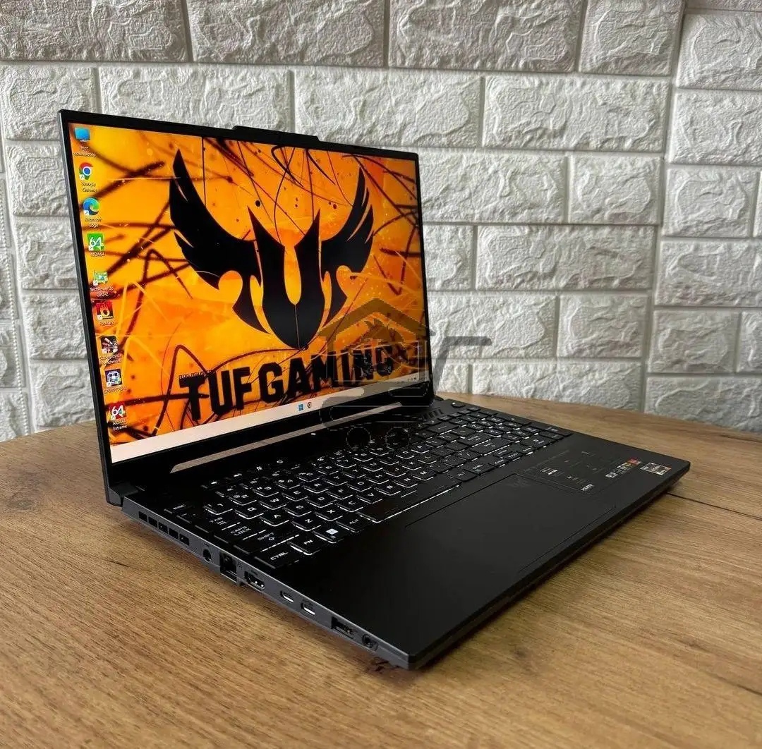 لابتوب ASUS بمعالج Ryzen 7 وبكرت RTX 4050 - الصورة 3