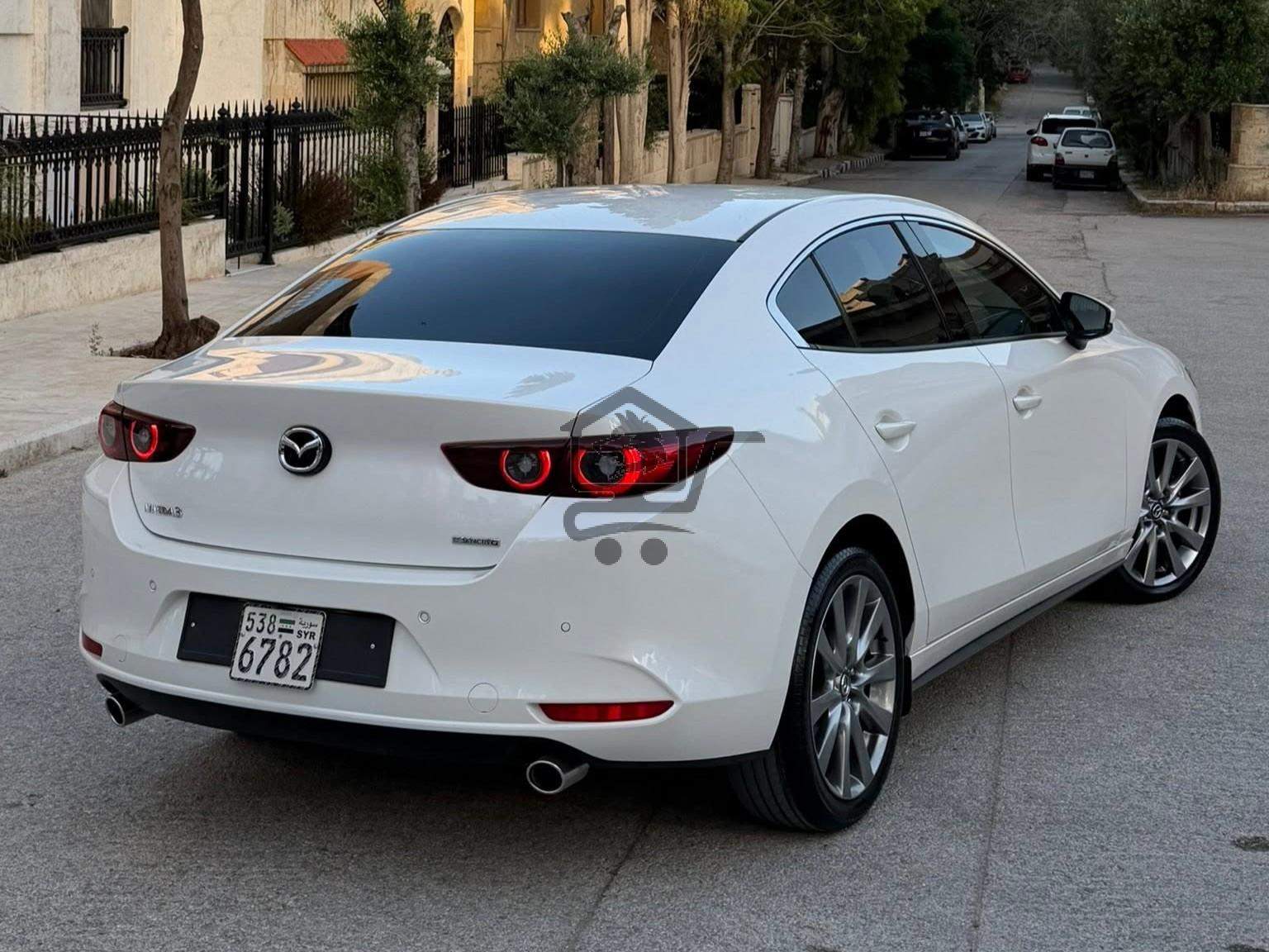 Mazda 3 2026 - الصورة 2