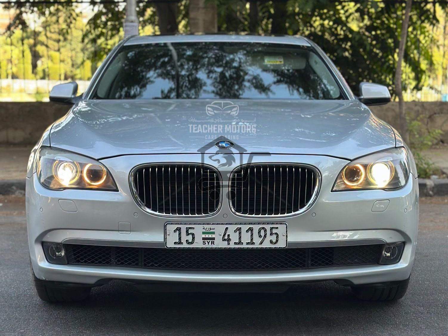 BMW 750Li 2010 - الصورة 3