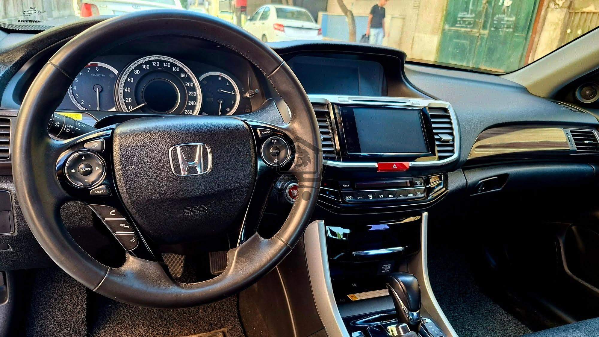 Honda Accord 2017 - الصورة 8