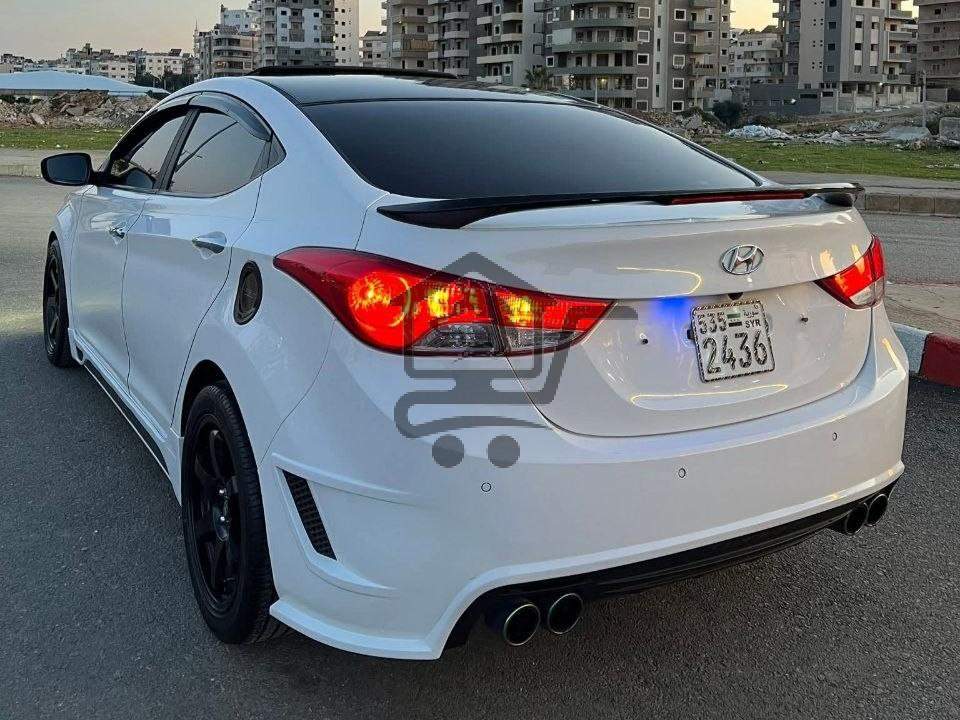 HUYNDAI ELANTRA 2013 - الصورة 6