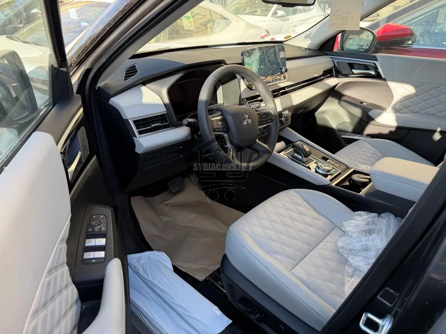 2025 جديد ميتسوبيشي - Mitsubishi Outlander - الصورة 4