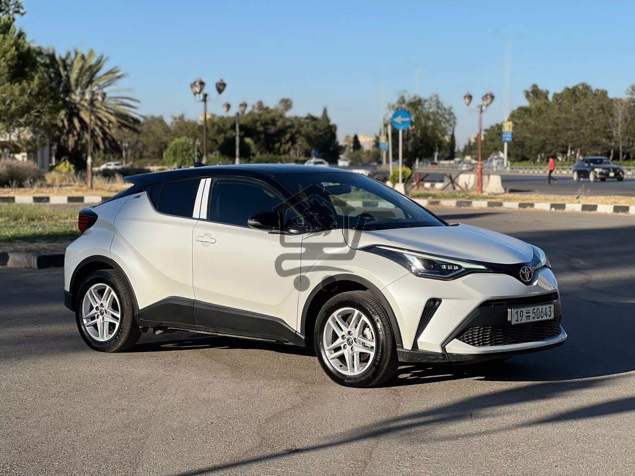 Toyota C-HR 2023 - الصورة 1