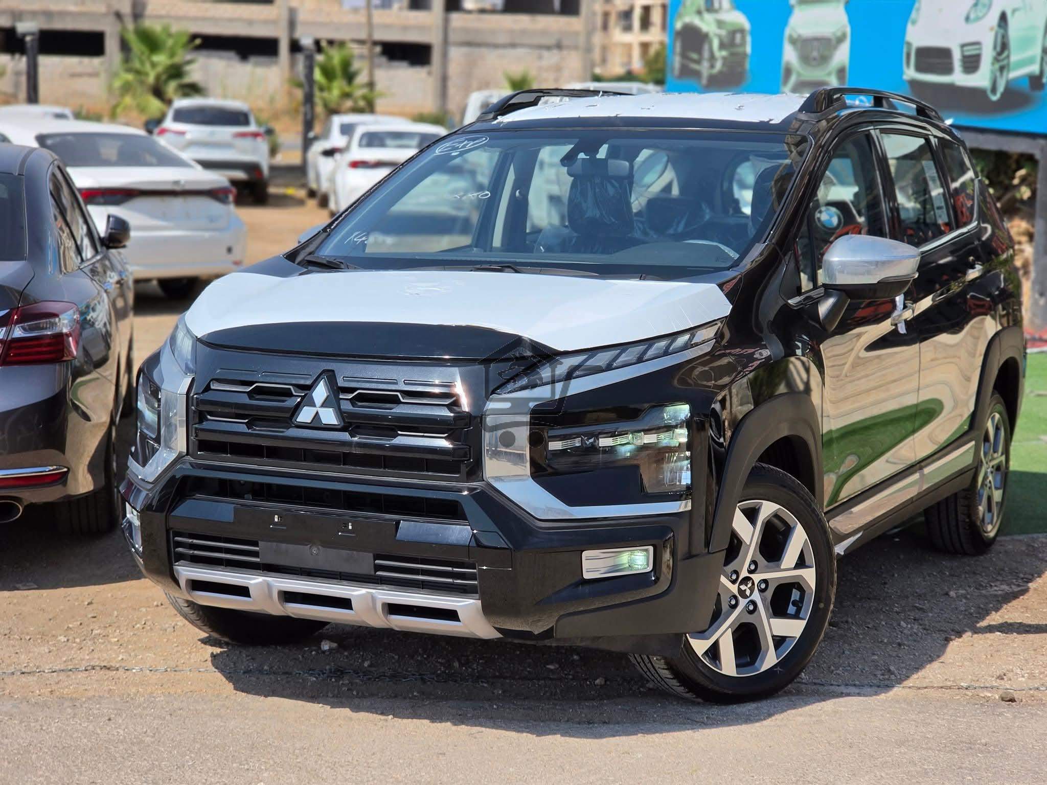MITSUBISHI XPANDER - الصورة 1