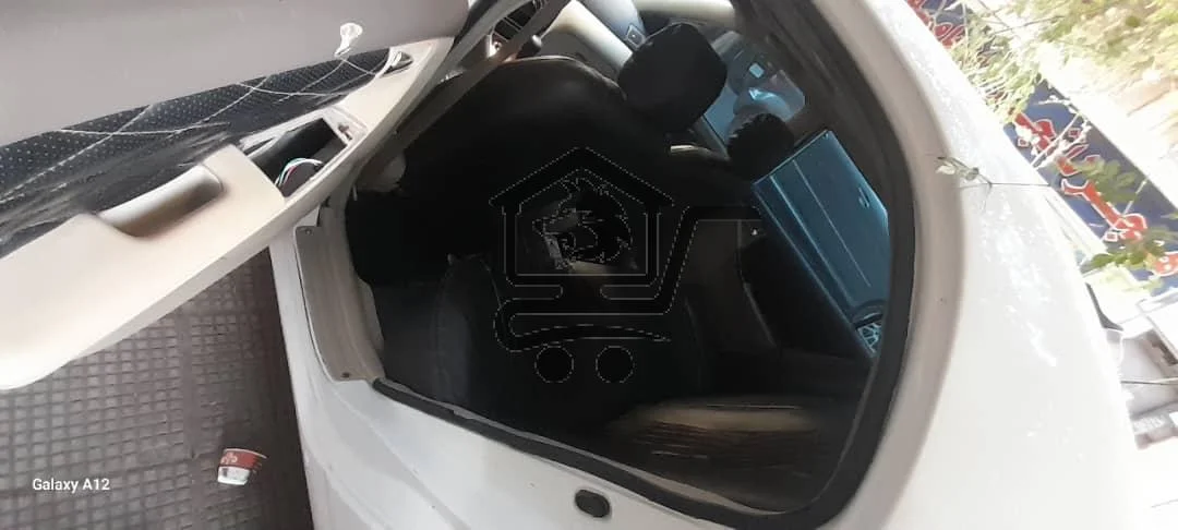 تويوتا كورولا - الصورة 5