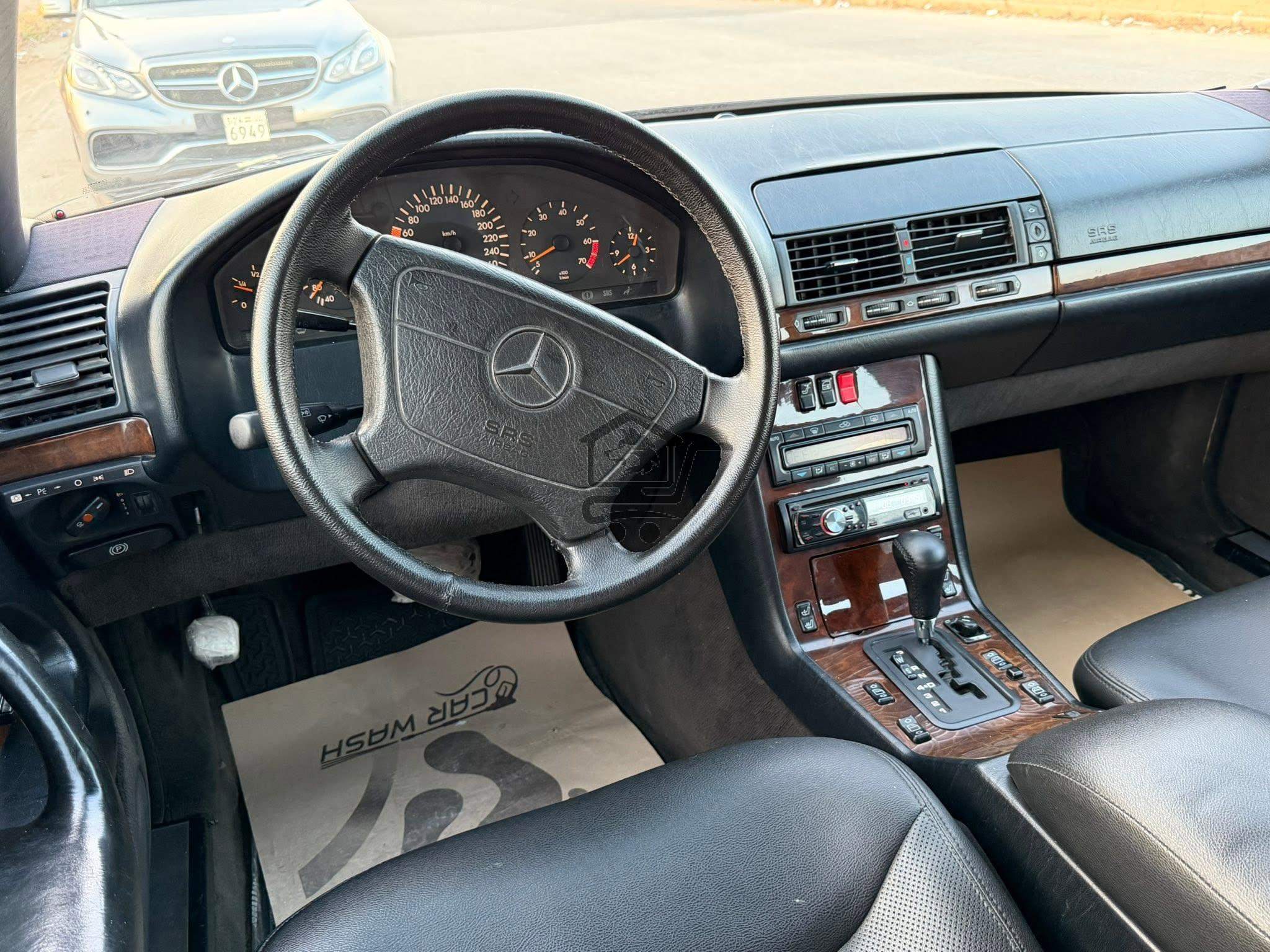 Mercedes-Benz S320 - الصورة 6