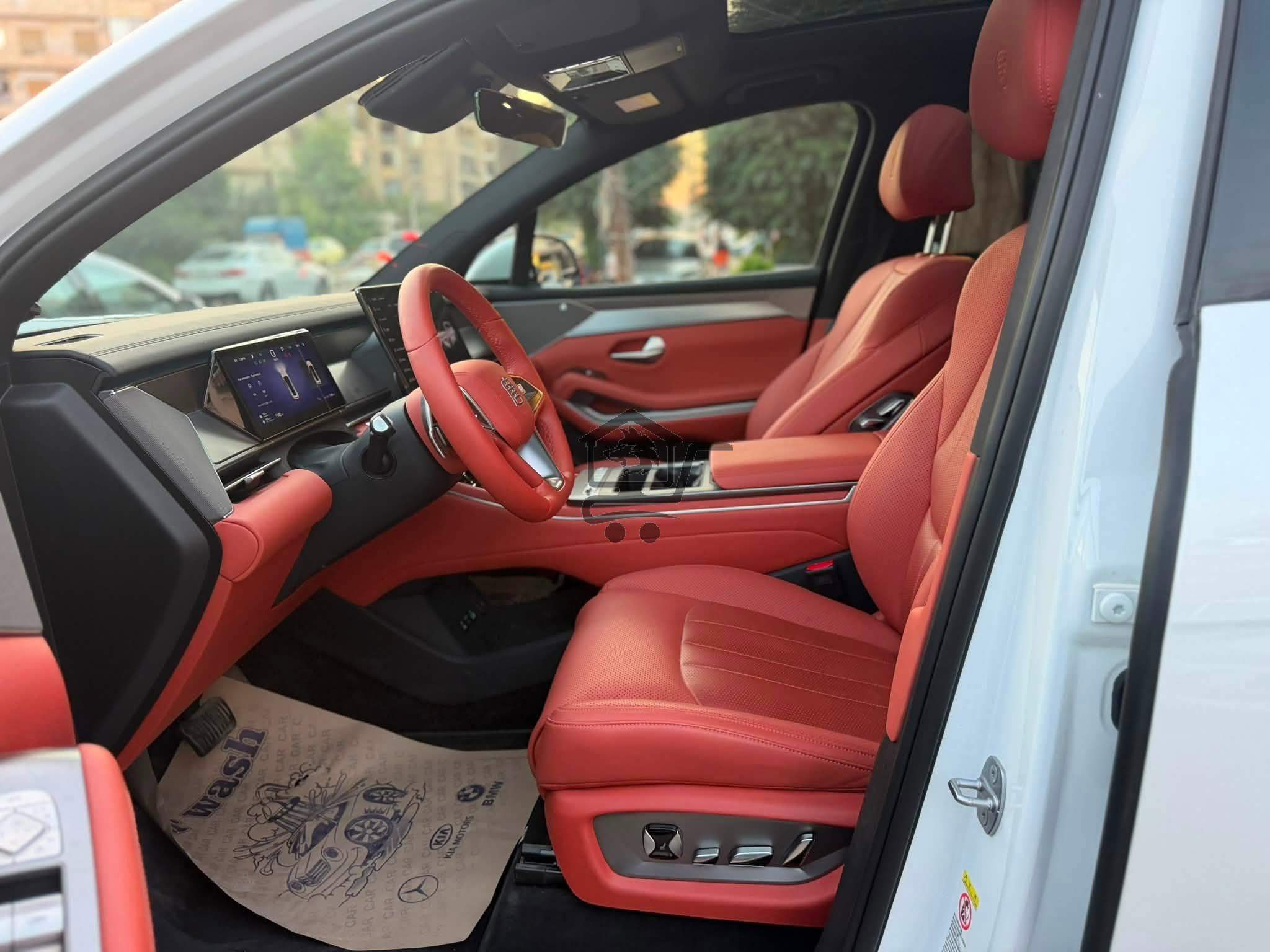 BYD Tang L DM-i - الصورة 5