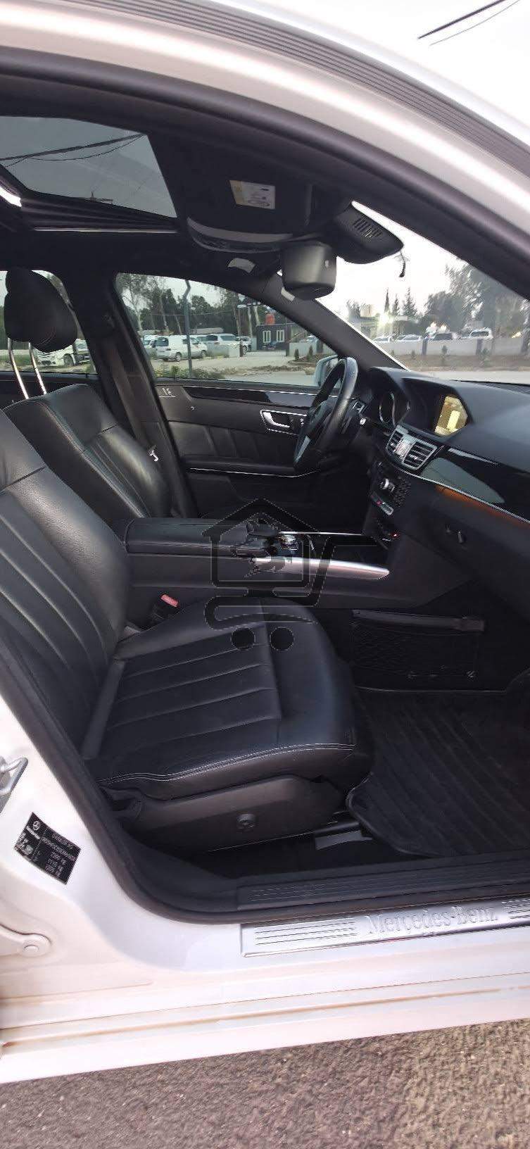 Mercedes-Benz E220d - الصورة 9