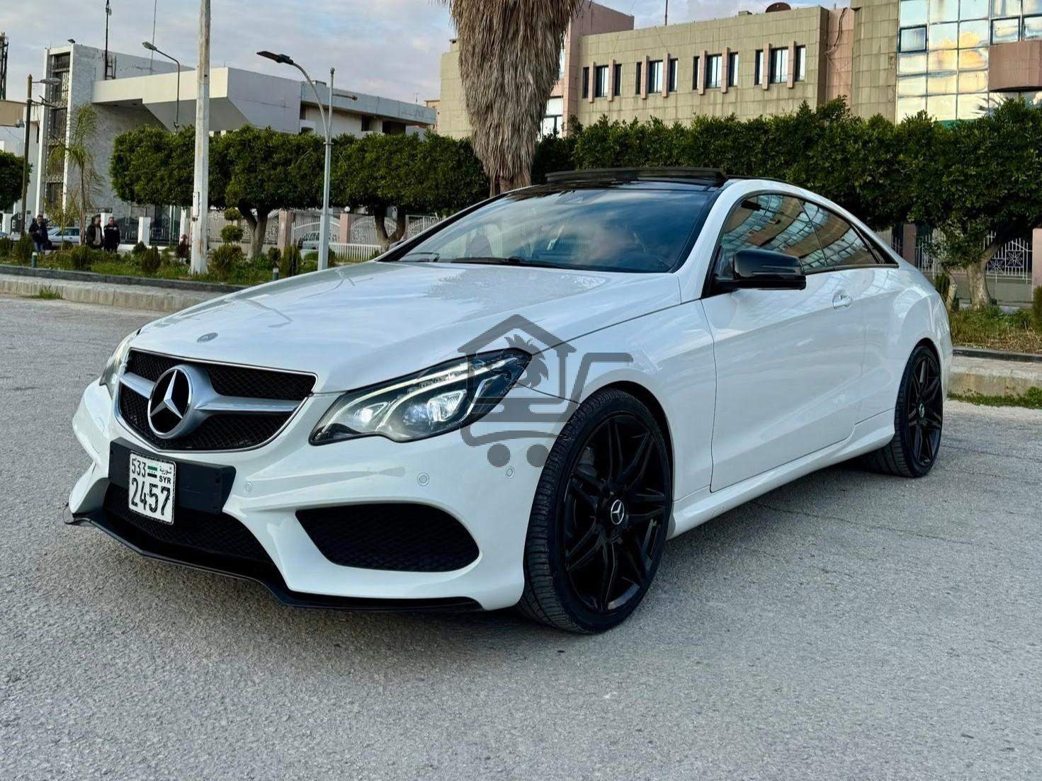 Mercedes E400 Coupe - الصورة 3