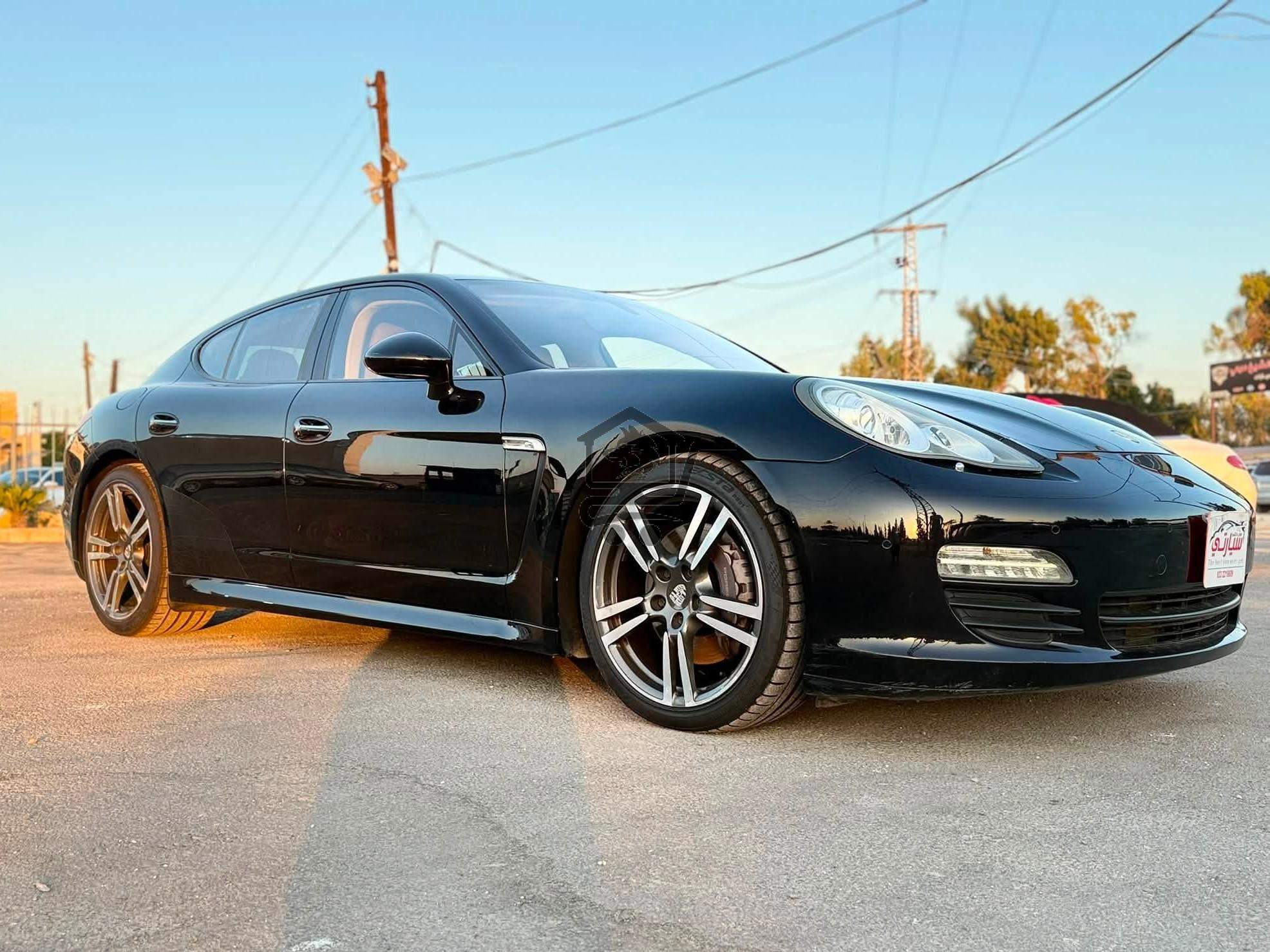 Porsche Panamera 2012 - الصورة 1