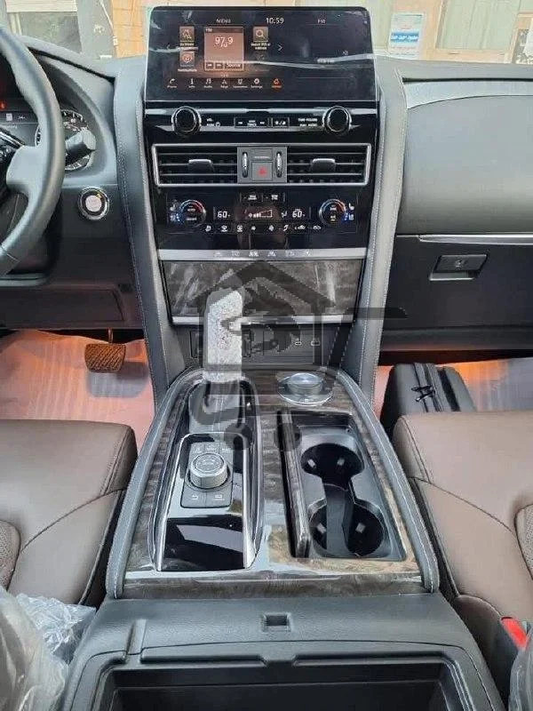 Nissan Armada Platinum 5.6 - الصورة 8