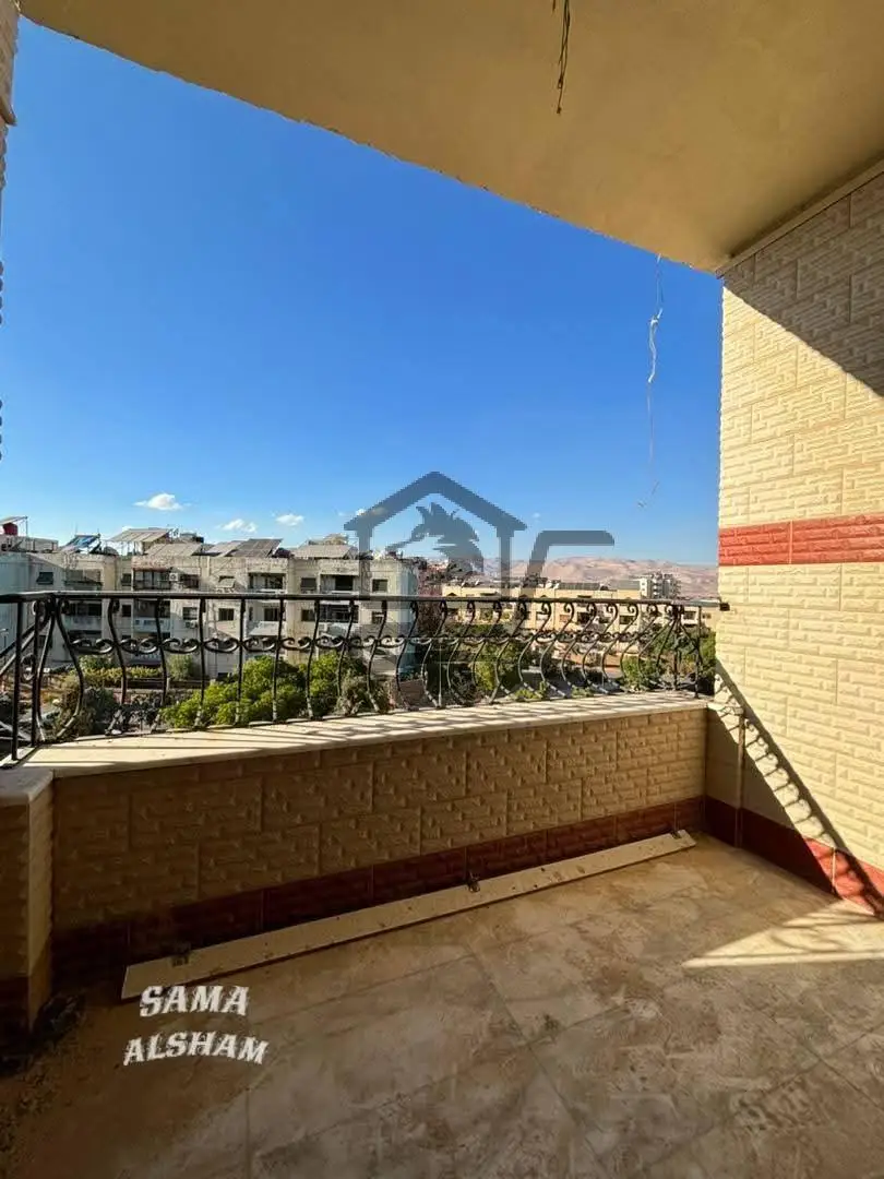 شقة سكنية بموقع مميز - الصورة 7